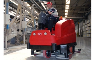 gamma-macchina-lavapavimenti-tera-03